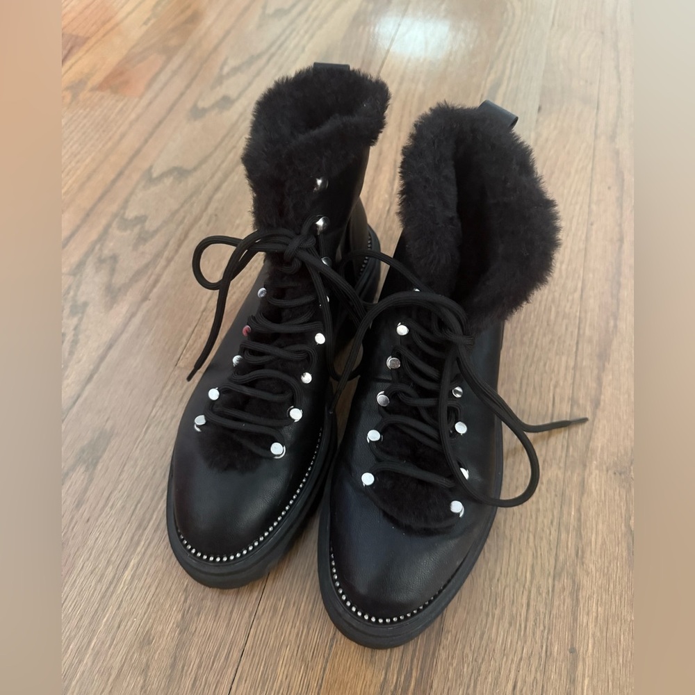 Women's Steven by Steve Madden Black Lined Lace-Up Boots